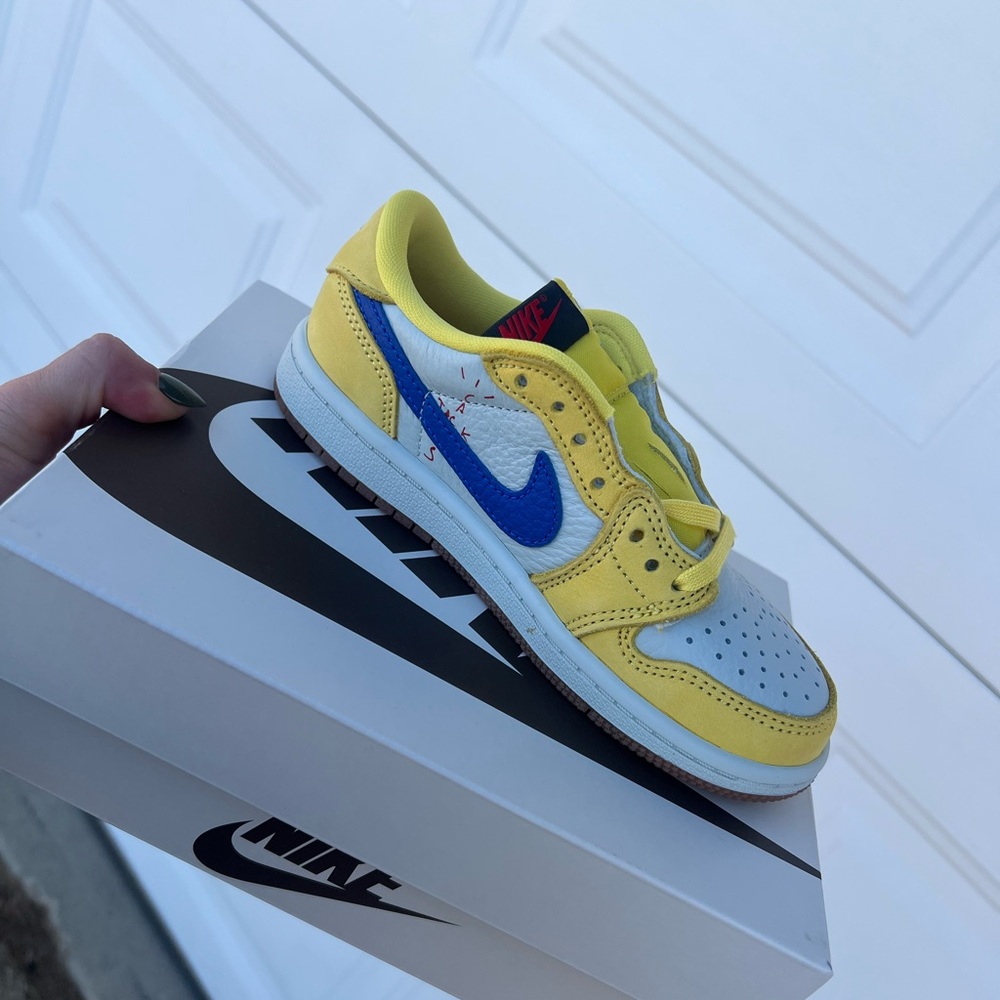 Jordan 1 low OG Travis Scott